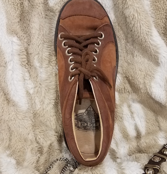 PRICE⬇️ VINTAGE 6HOLE BROWN SUEDE JOHN FLUEVOG ANGELS RARE - Picture 6 of 12